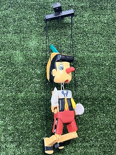 HC enterprise Pinocchio aus Holz mit Schnur, 25 cm, handgefertigt in Indonesien