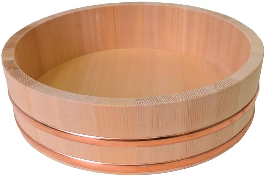 期間限定セール！寿司桶 飯台 33センチ 5合用 国産木曽さわら材 Amazon｜酒井産業 木曾紅 飯切 日本製 (5合（蓋付き）)｜そば