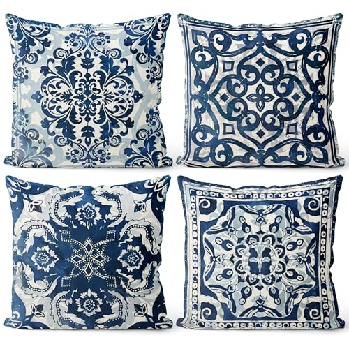 M-Qizi Vintage Blue and White Throw Pillow Covers 18x18 Set
