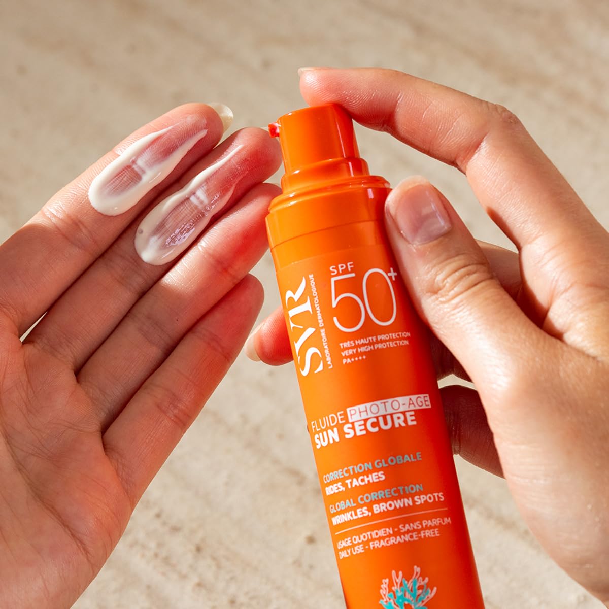 SVR - Sun Secure Fluide Photo-Age SPF50+ - Fluide solaire anti-âge invisible – Très haute protection UVA, UVB, infrarouge & lumière visible – Peaux sensibles – Niacinamide, Vitamine E – 40 ml