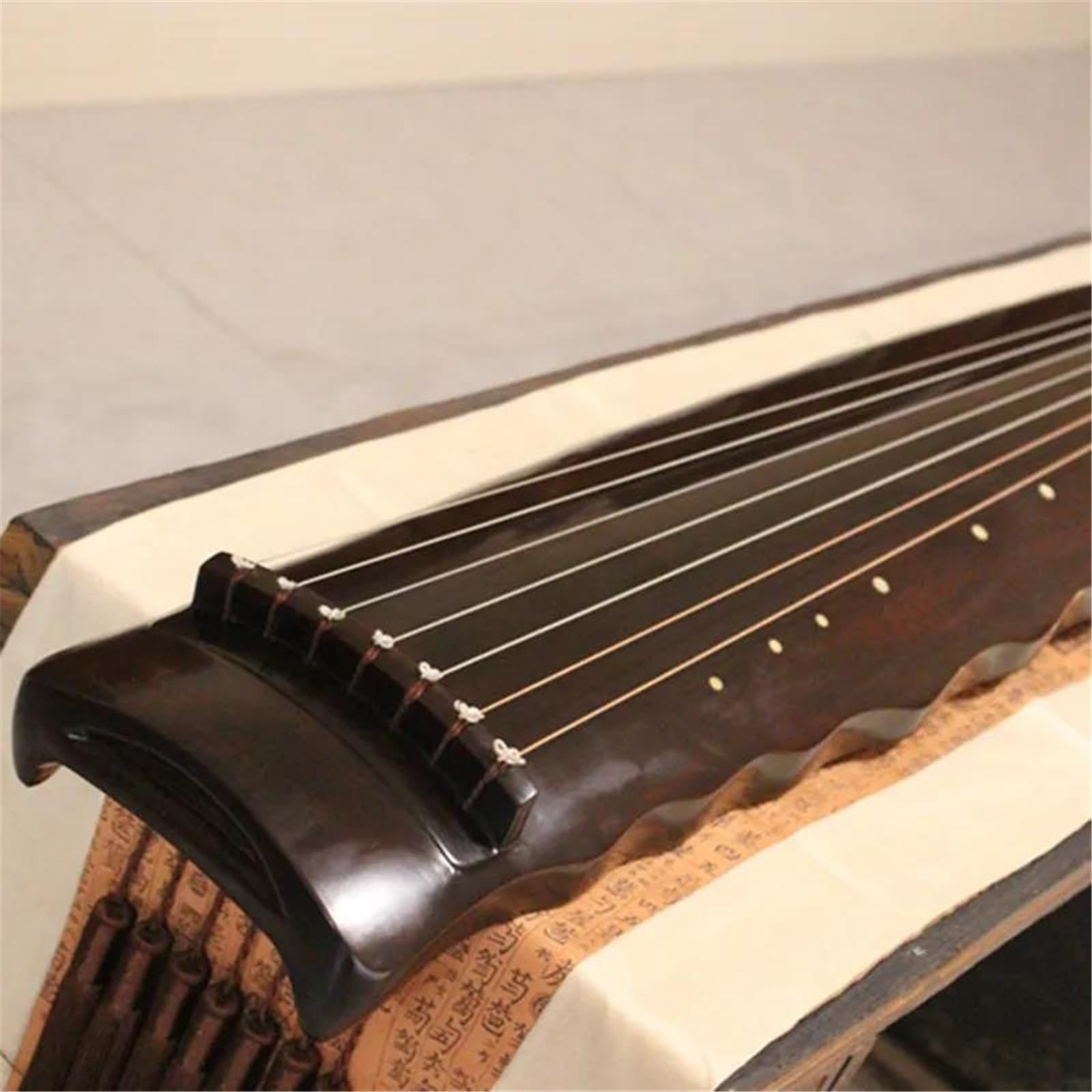 Guqin Stara Jodła Spadająca Styl Luo Xia Profesjonalna Gra Surowy Lakier Poroże Krem ​​Guqin 7 Strun Cytra Guqin Instrument