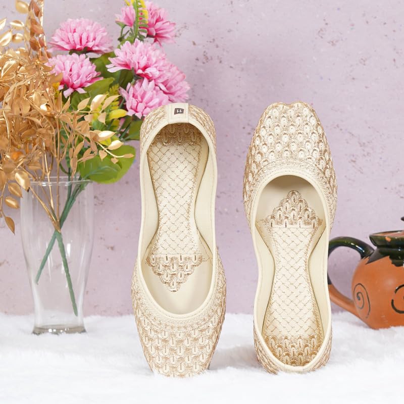Image of DFR Women Juti | Embroidered Rajasthani Mojari Girls Shoe