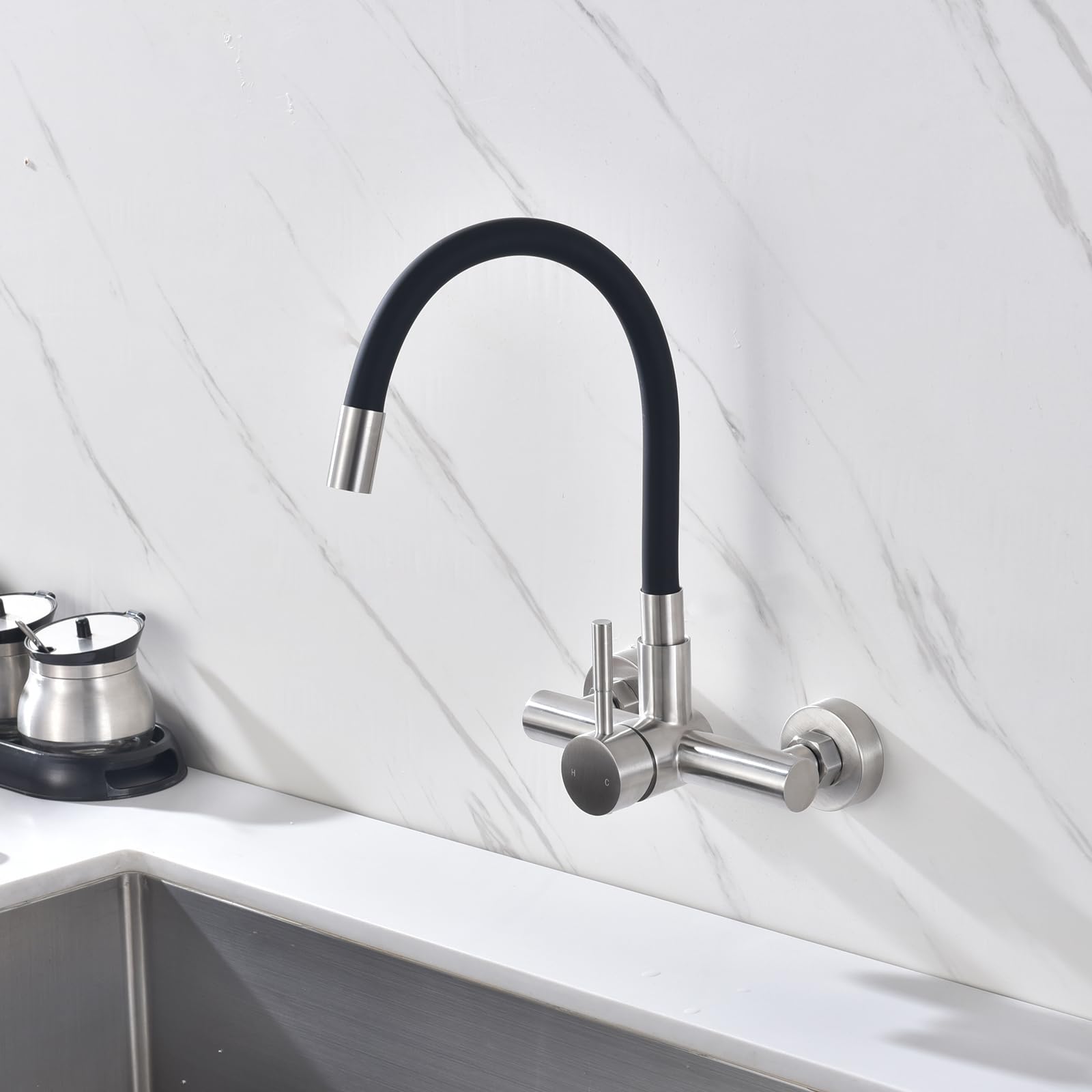 HomeLava Rubinetto da Muro con Beccuccio Flessibile, Miscelatore da Parete in 304 Acciaio Inossidabile, Tubo in Silicone Nero