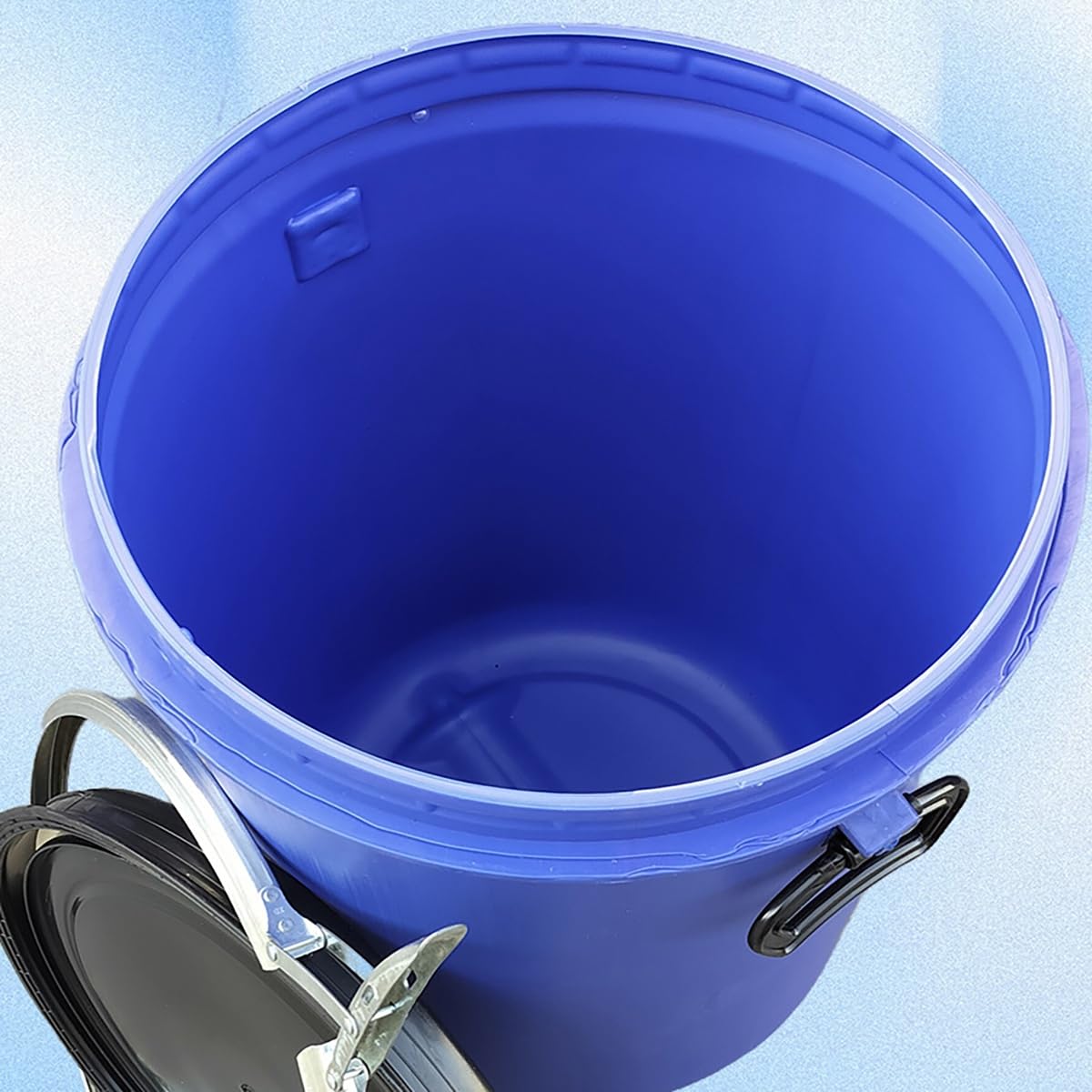 Grande Fusto Fusti Stoccaggio con Coperchio Aperto Plastica Blu, Contenitore Stoccaggio Industriale A Tenuta d'Aria per Stoccaggio e Trasporto Esterno(60L)
