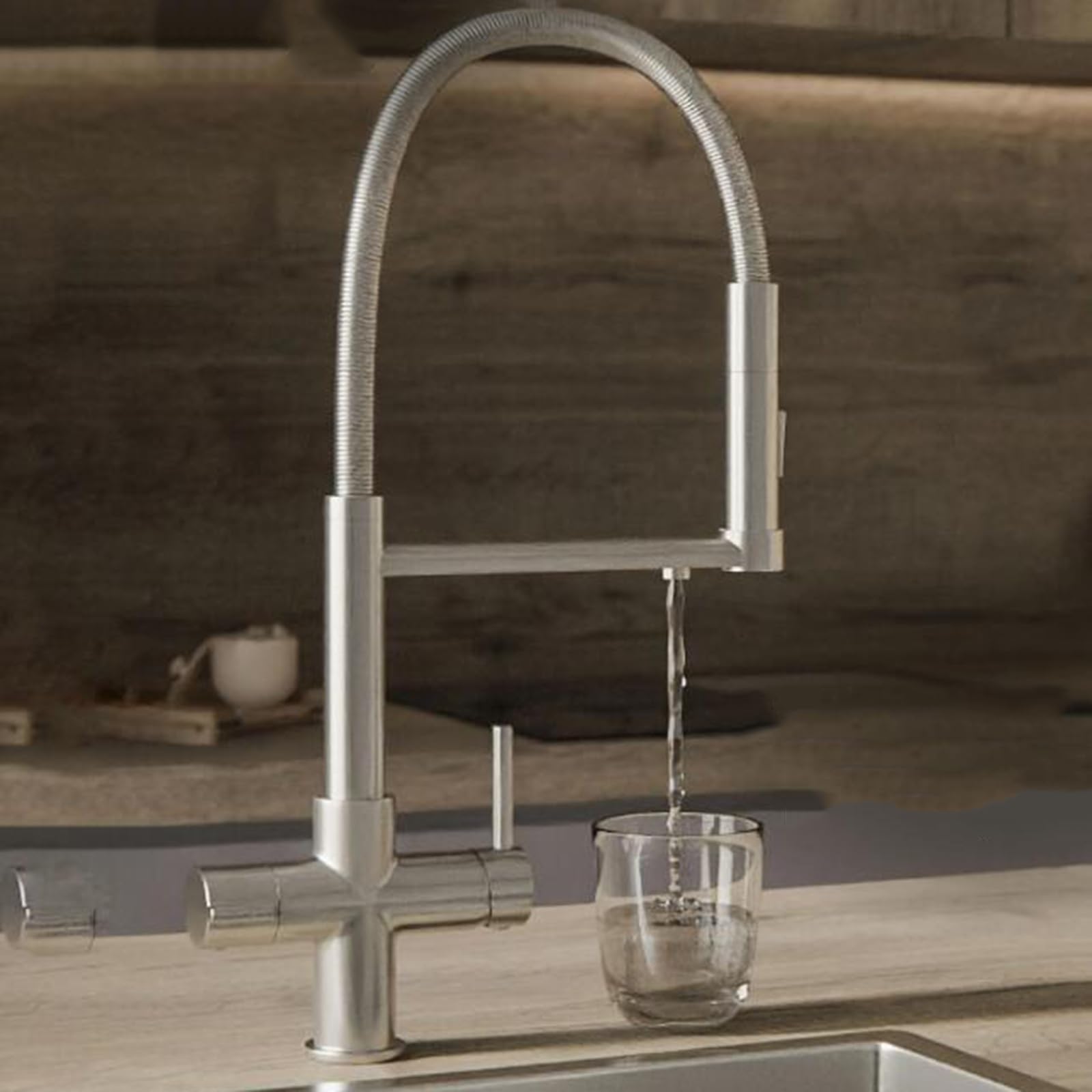 Grifo de Cocina de 3 vías extraíble de latón con Doble manija Flexible y Acabado Cepillado.