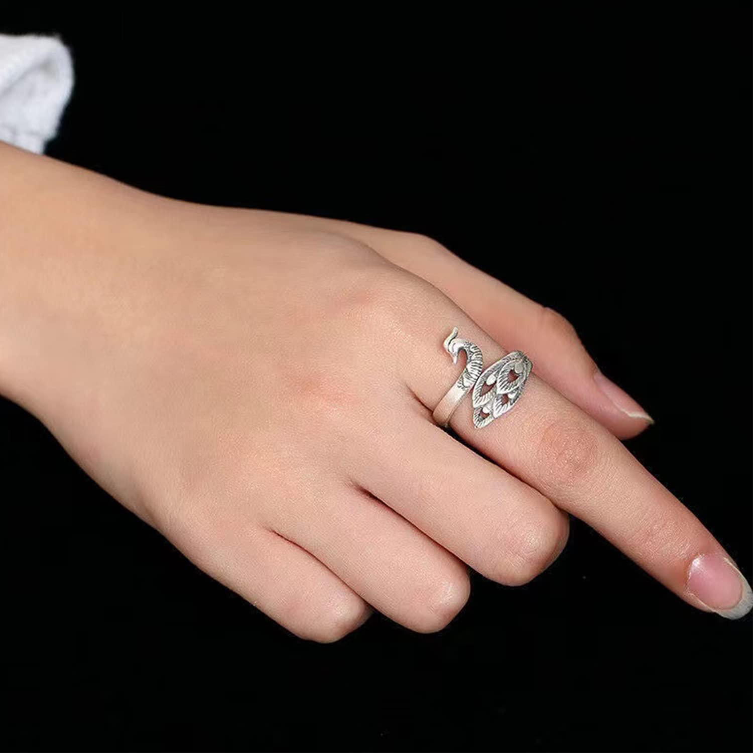 LYQNIHOB Set da 2 Anelli Regolabili per Uncinetto in Metallo Tessuti a Maglia, Accessori Argento per Quilting, Artigianato, Strumenti di Maglieria e