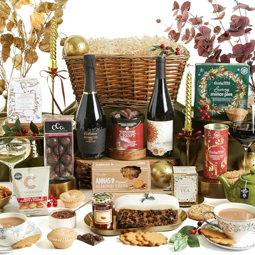 Winter Wonders Christmas Hamper Gift – Artisan Christmas Hamper for Couples, Friends & Family – Red Wine Hamper with Prosecco, Luxury Mince Pies & Festive Treats – Clearwater Hampers & Gourmet Gifts