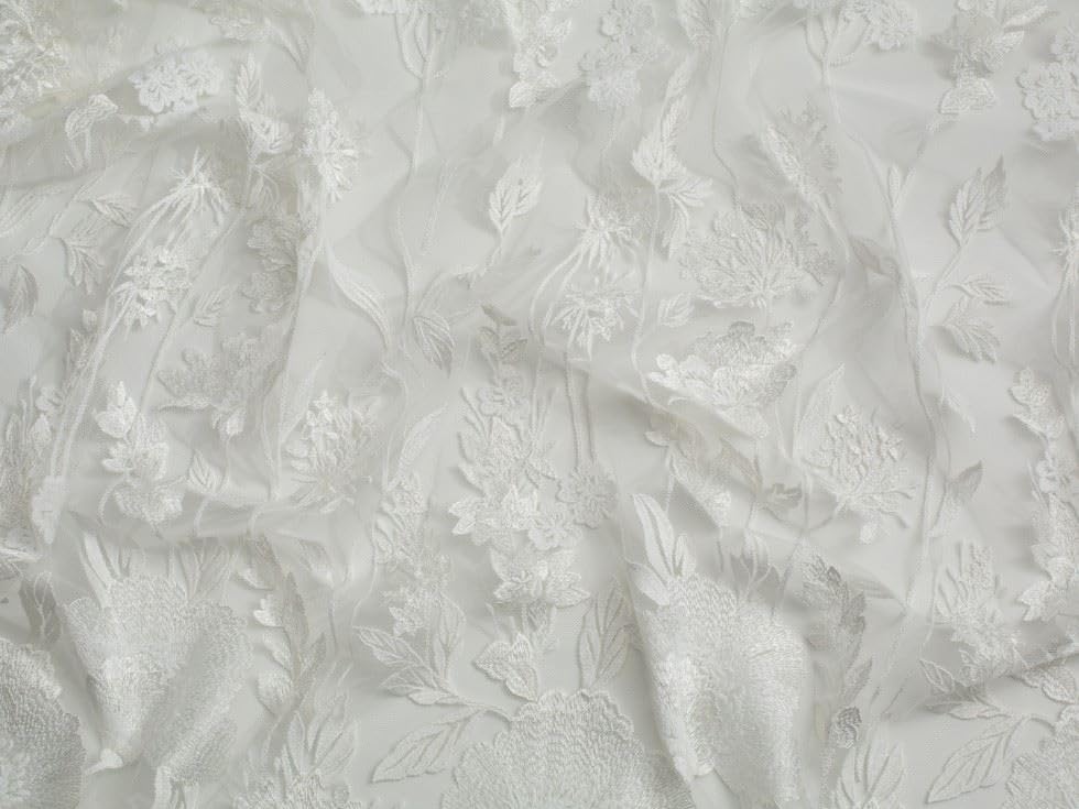 Minerva Tessuto ricamato in pizzo color avorio Bethany per abiti da sposa e sartoria, larghezza 140 cm, al metro
