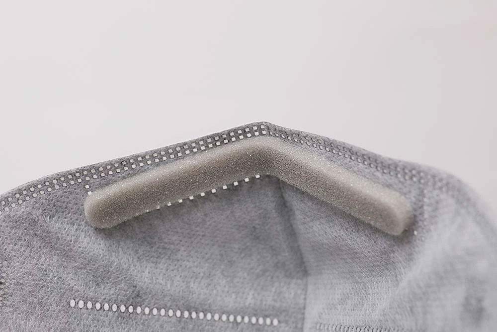 SIMPLECASE 40X Mascherine FFP2, certificata dall'organismo ufficialmente notificato 2834, respiratore, maschera con filtro per particelle, bianco
