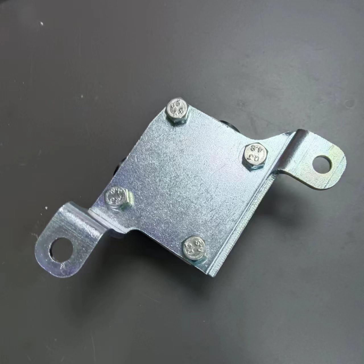 Brake Distribution Valve 31490-0K010