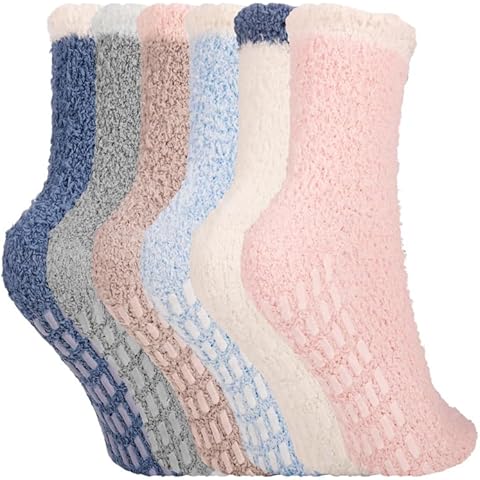 Fanshiontide Fluffy Slipper Socks for Women Cover