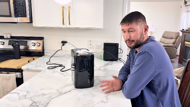 Image of Electactic Countertop Ice Maker Machine 18lbs /24H, 6-Min Fast Bullet Portable Ice Maker, 6.69 inch Slim Space-Saving with Auto-Drain Drawer, Self-Cleaning, Scoop for Kitchen RV, Cream White