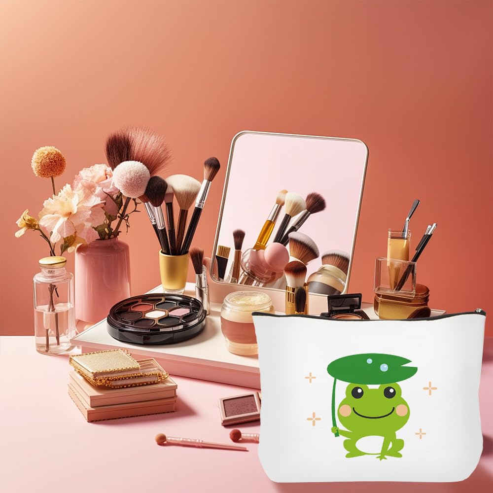 Frog Gifts for Women Frog Gifts for Frog Lovers Animal Themed Gift for Friend Woman Funny Makeup Bag Gift Just A Girl Who Loves Frogs Cosmetic Bags Christmas Presents - Image 3