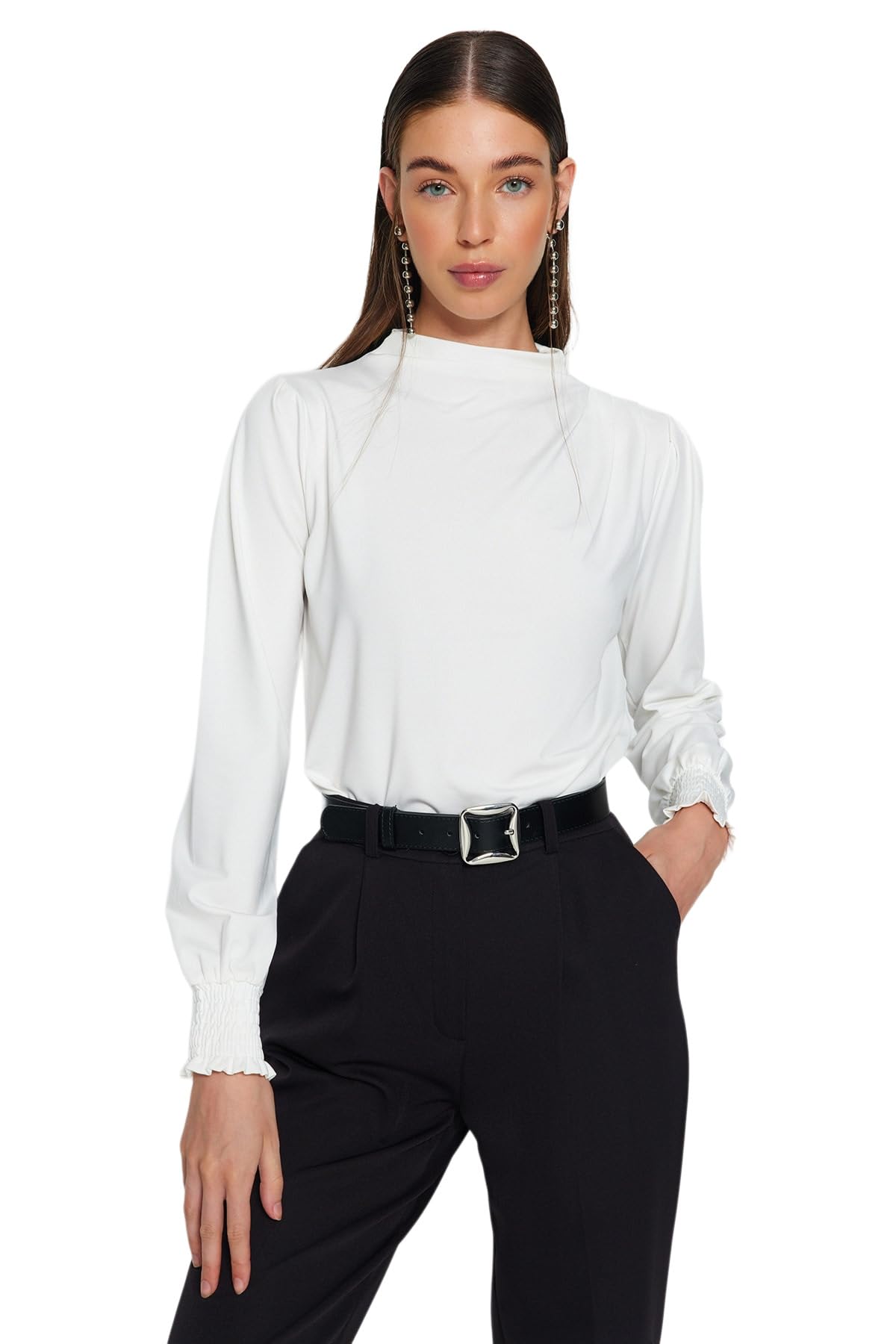 Trendyol Collection Damen Ecru -Hoher Kragen, Reguläre Passform, Gipe-Detaillierte, Flexible Strickbluse Für - Mittel