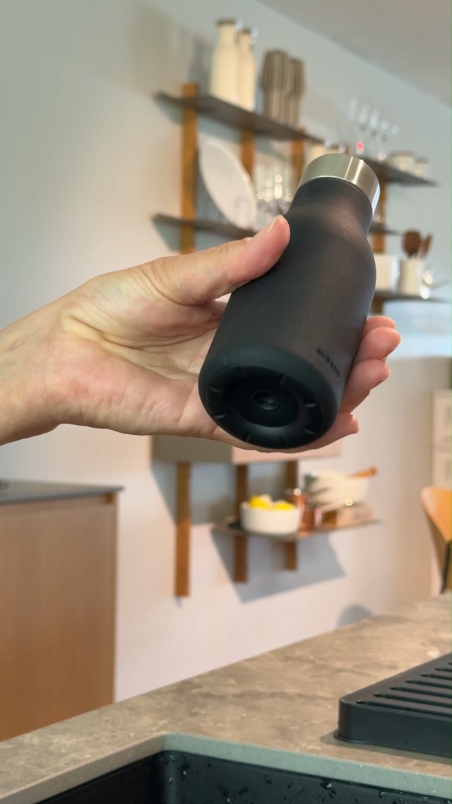 Amazon.com: EVA SOLO | Liquid Soap Squeeze Dispenser 7oz