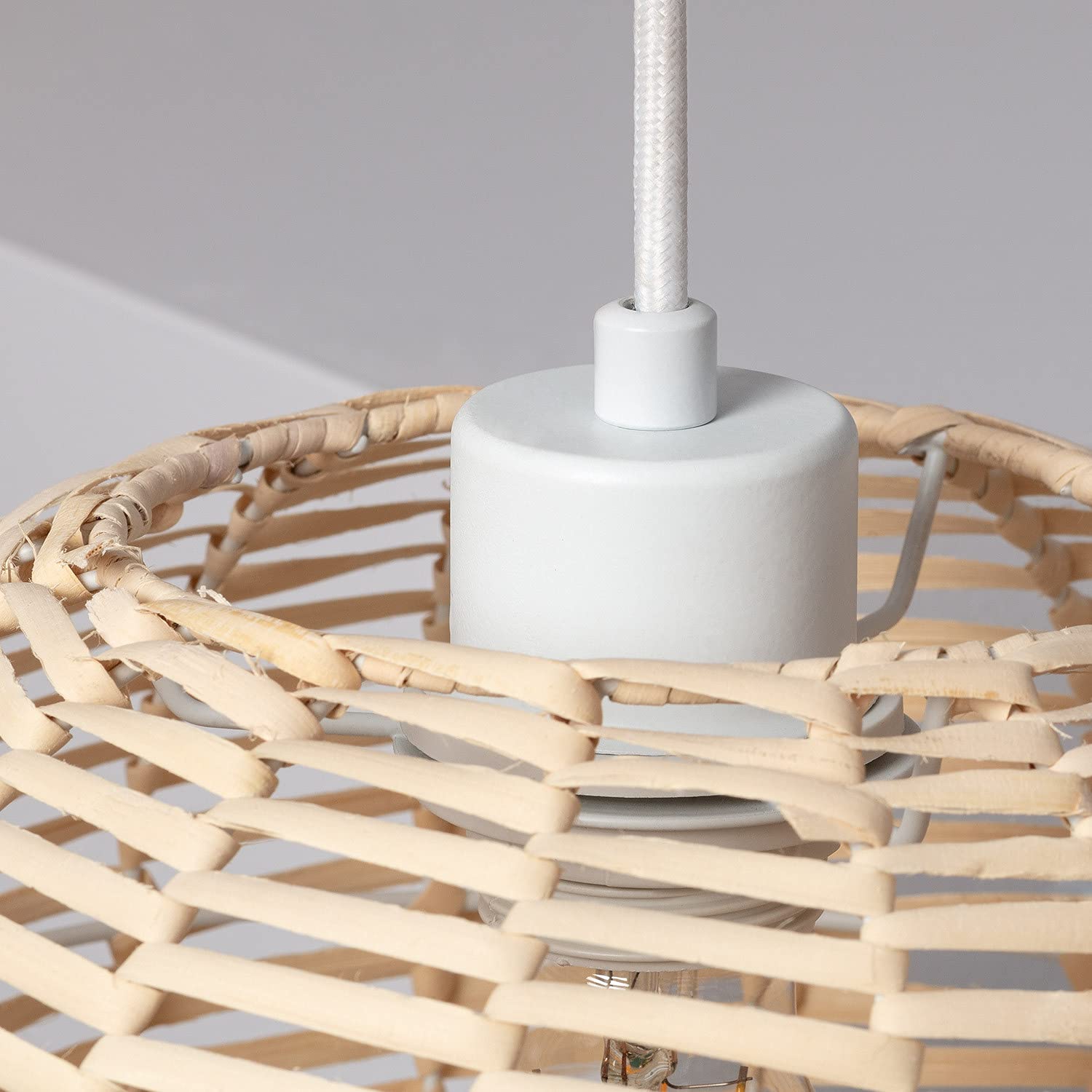 LEDKIA Lámpara Colgante Ratán y Madera Linfen Natural | Diseño Boho-Chic | Compatible con Bombillas E27 | Cable y Altura Ajustables | IP20 Interior; Color Natural