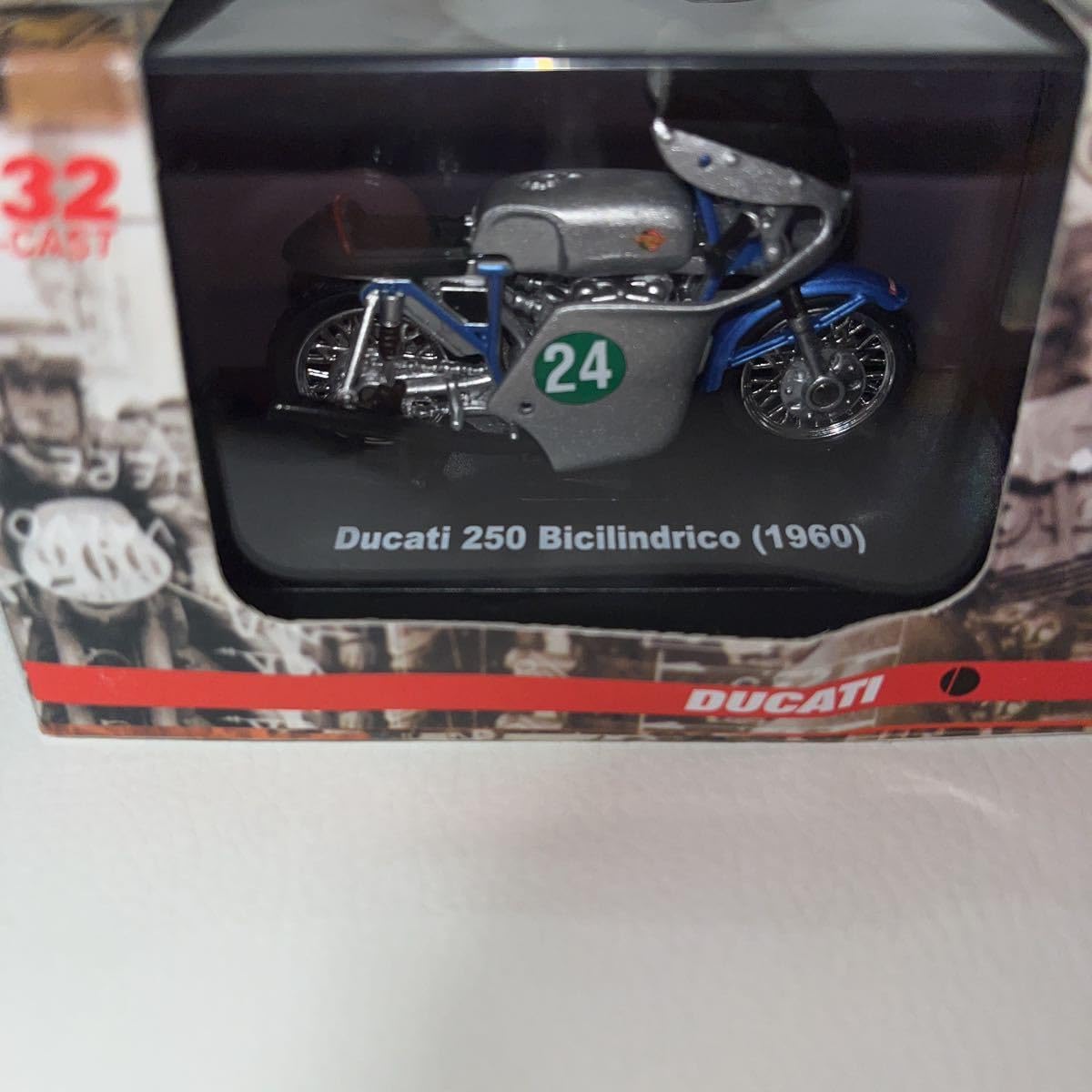 Amazon.co.jp: ダイキャスト 1/32 Newray ニューレイ DUCATI