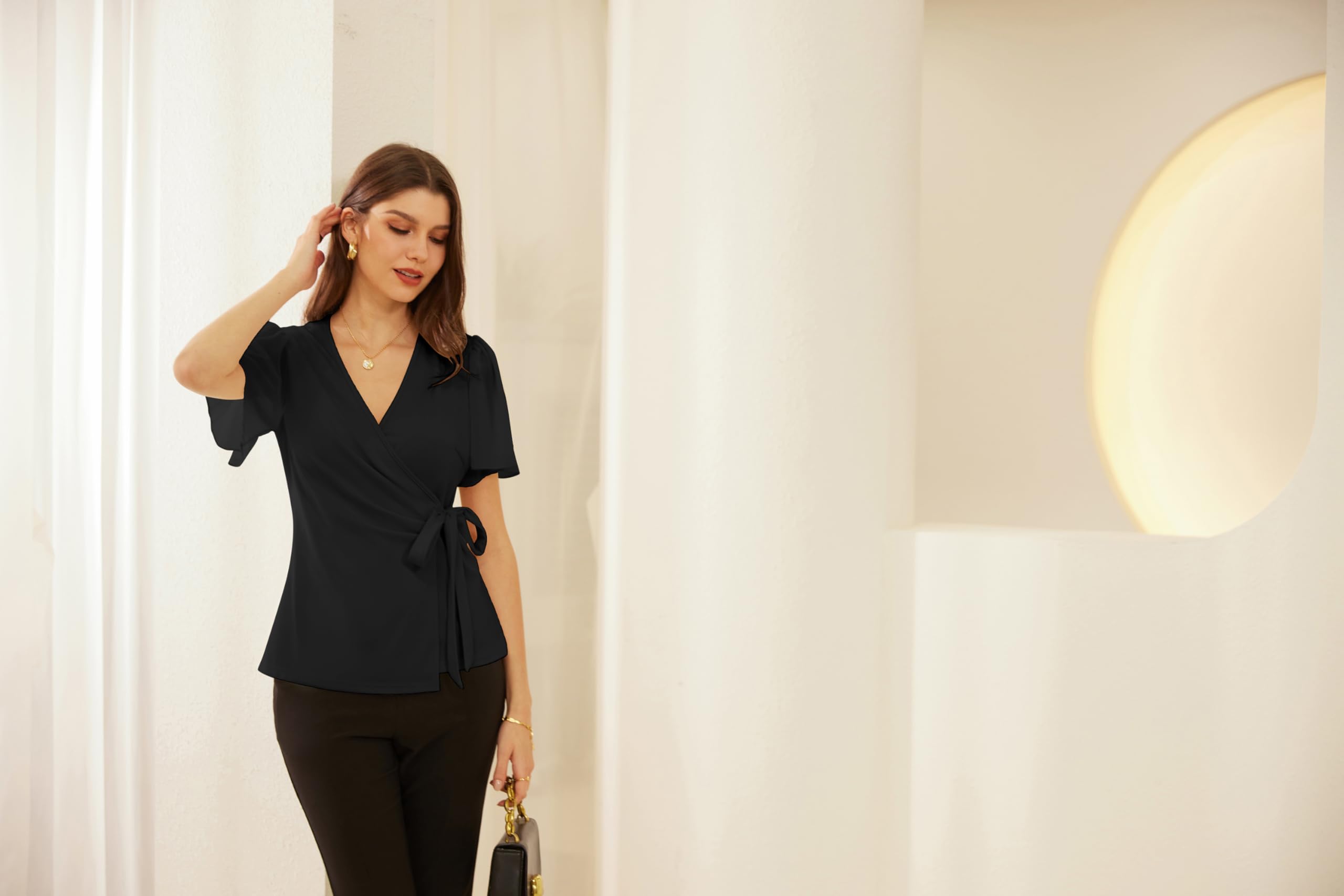 GRACE KARIN Blouse d'Été à Manches Courtes Volantées pour Femme Haut Uni Col Croisé en V avec Lacet à la Taille Top Femme Chic et Élégant Cache-Cœur Casual