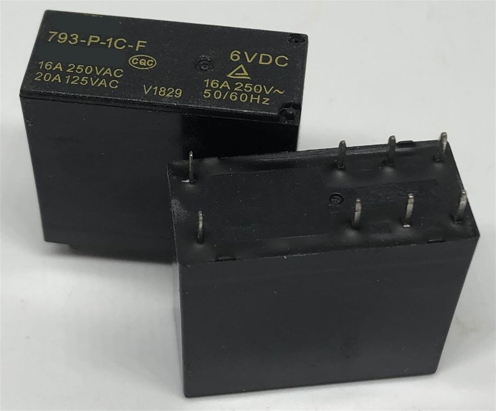 Relé conmutado 24VDC 793-P-1C-F para control de automatismos y PCB 3