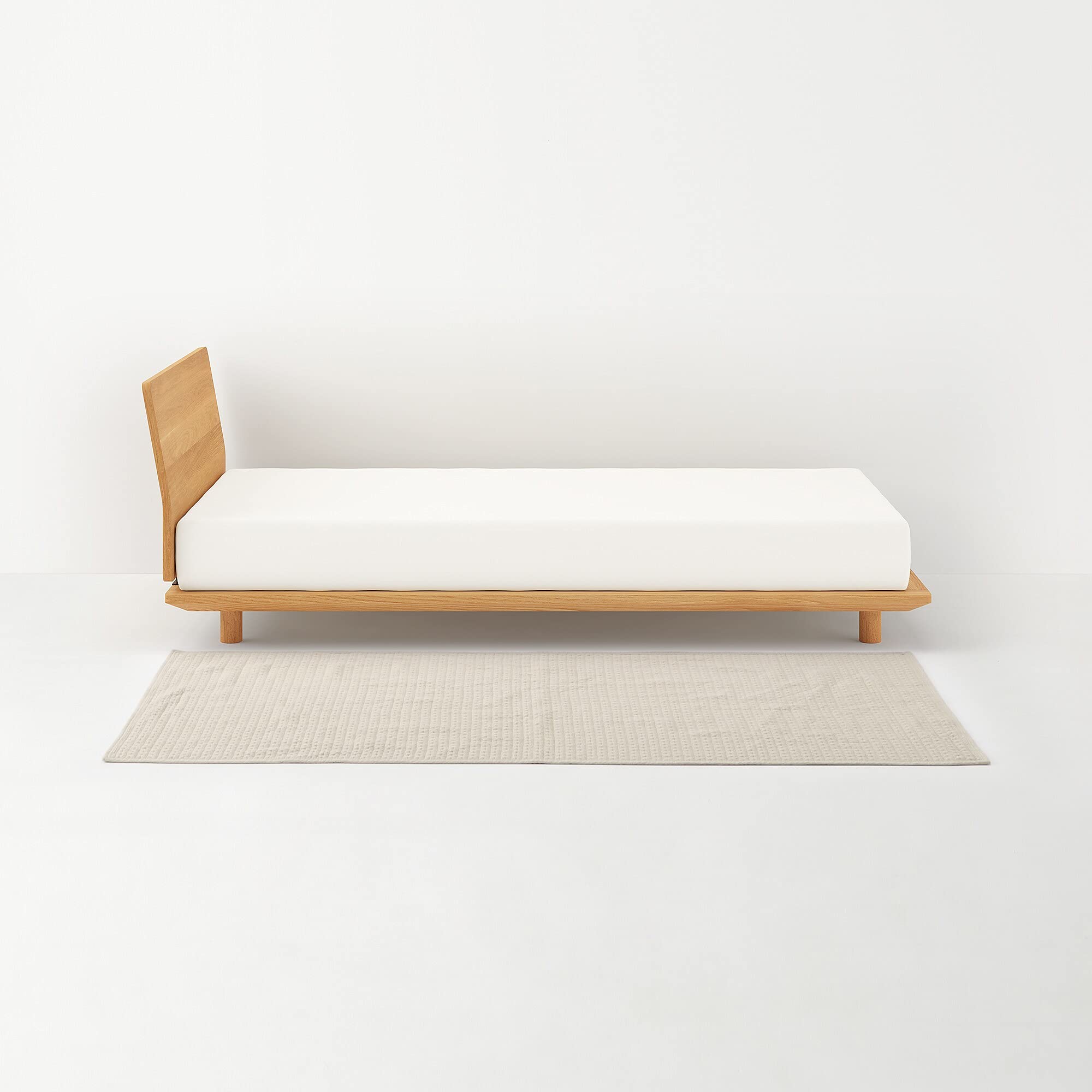 Amazon｜無印良品 洗いざらしの綿キルティングラグ100x195 ライト