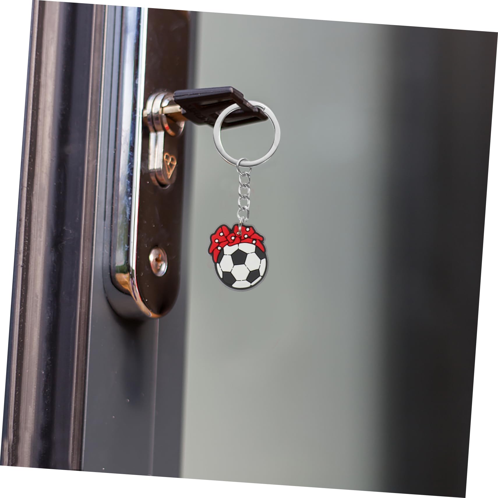 Abaodam 5 juegos de llaveros de fútbol decorativos colgantes de fútbol, llaveros únicos para mochila, eventos deportivos, fiestas, amantes de los deportes, ocasiones especiales, 35 unidades