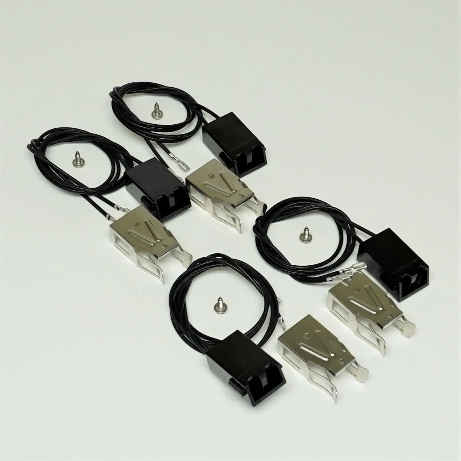 WB2X8228 for GE Range Stove Burner Receptacle Block Kit Package of 4. Replacement numbers 250535 AH242972 EA242972 AP2013499 PS242972 WB02X8228