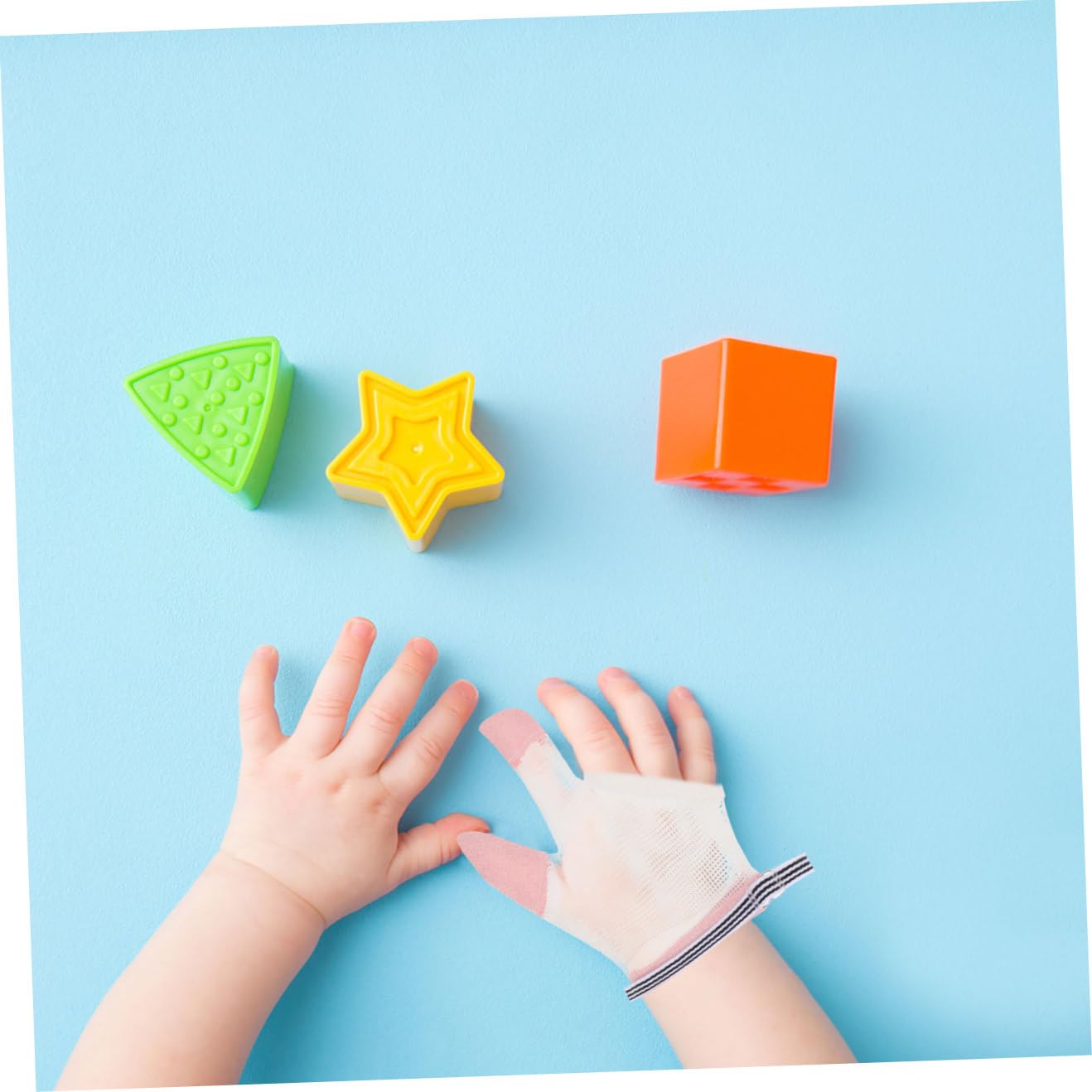 VICASKY 10pares Guantes Antimordidas Para Bebés Protección Para Dedos y Pulgares Diseño Ergonómico y Cómodo Para Dejar De Chupar Dedo y Morder Color Aleatorio