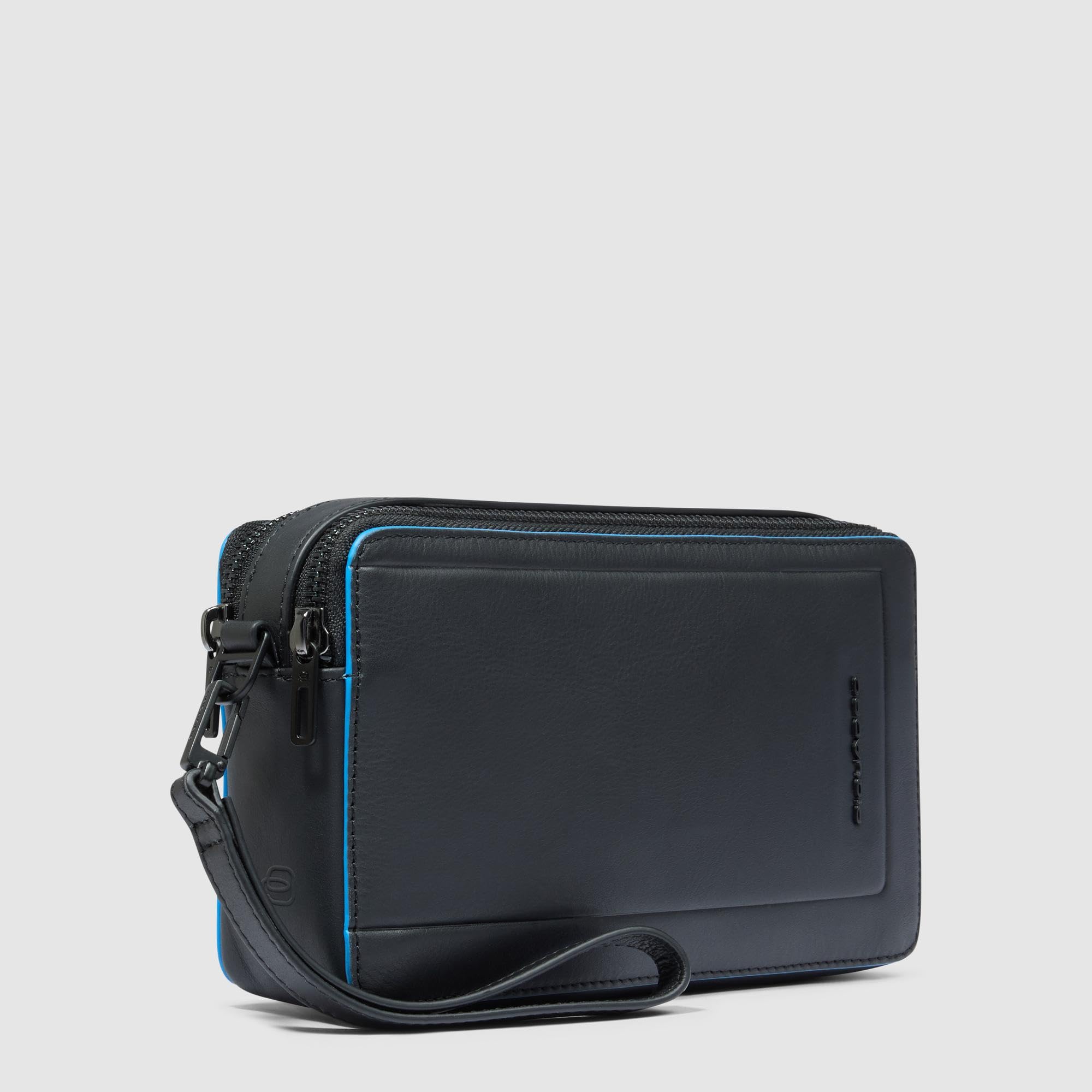 PIQUADRO – Pochette in Pelle – 2 Scomparti, Polsiera Rimovibile – Design Compatto – Colore Nero – Uomo