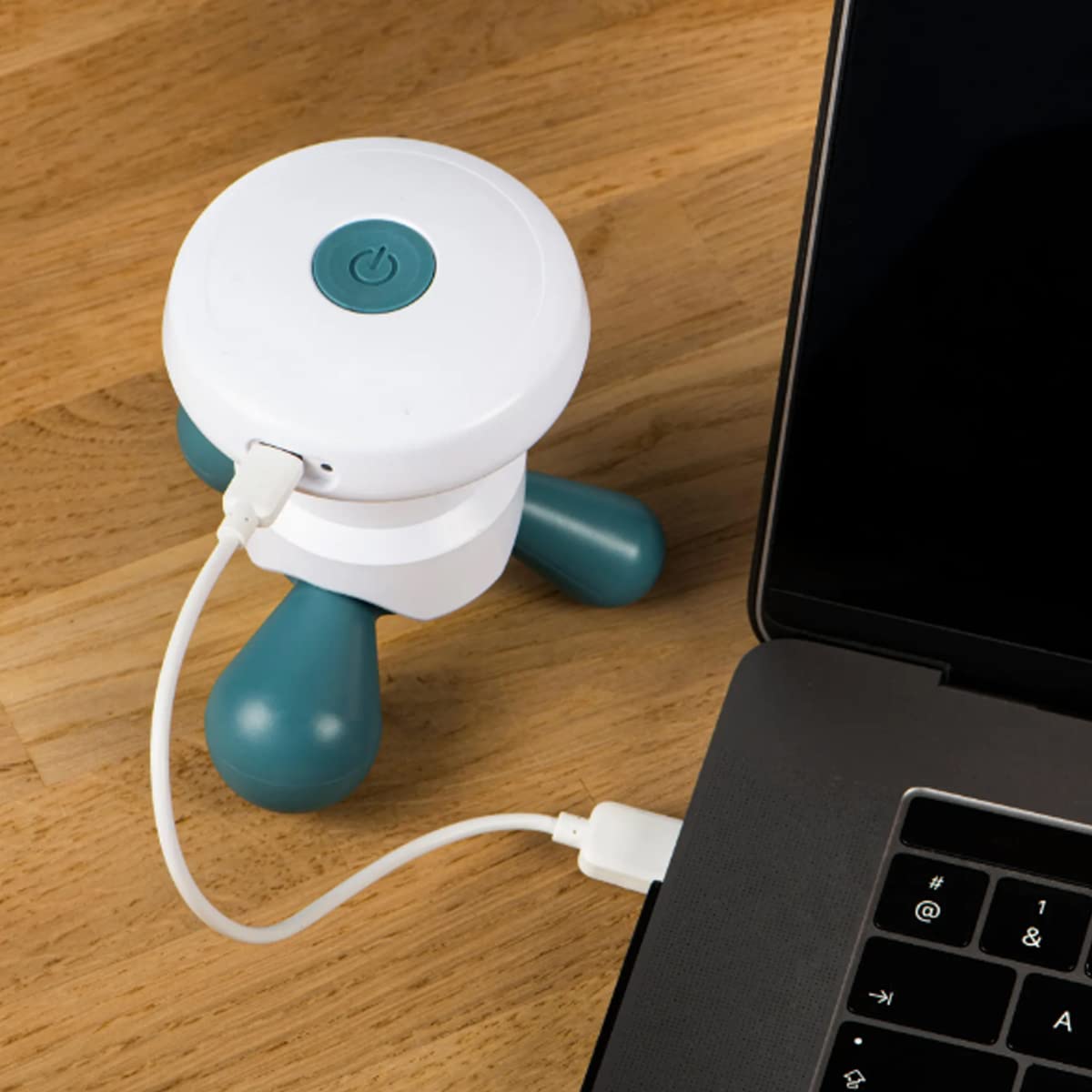 3 Knob Vibrating Portable Electronic Body Massager Tool, Battery Powered For Full Body, Green 3 Knob Vibrating Portable Electronic Body Massager Tool, Battery Powered For Full Body, Green