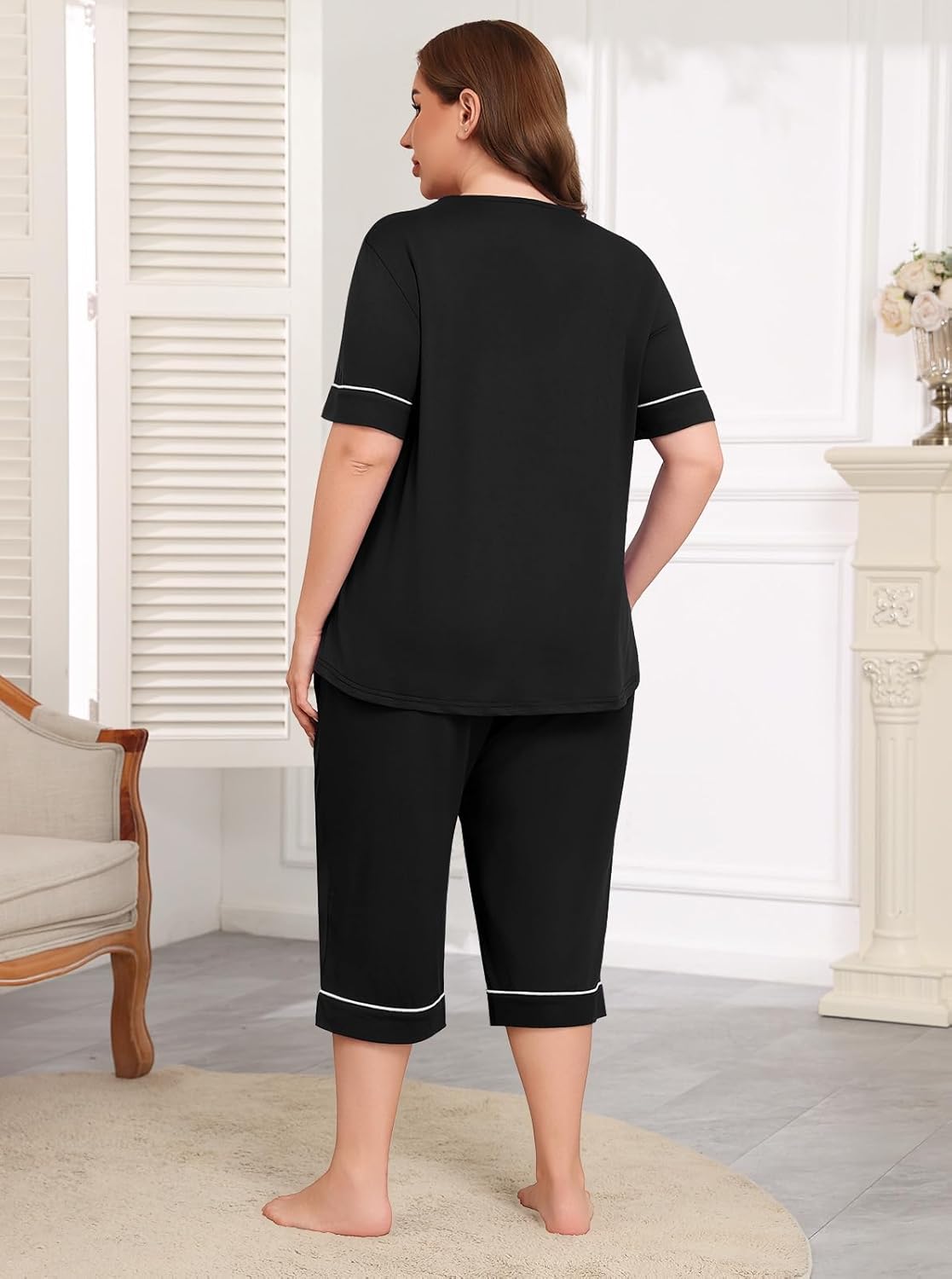 Lastshe Plus Size Womens Pajama Set 2 Piece V Neck Short Sleeve Capri Pants Loungewear Pjs Lounge Set Knit Soft with Pockets - Image 5