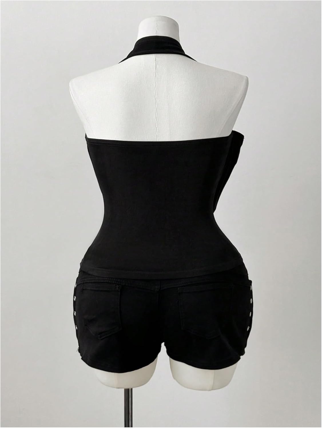 OYOANGLE Women's Plus Size Ring Linked Halter Top Draped Front Ruched Sleeveless Going Out Tops - Image 3