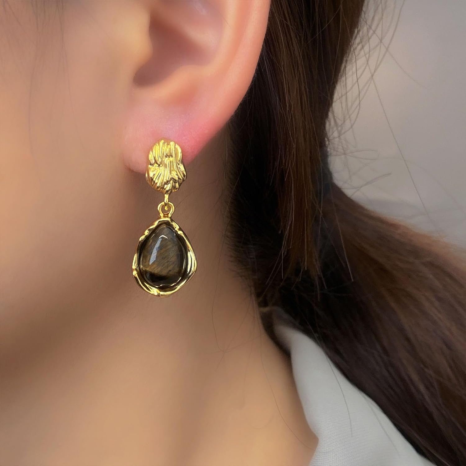 Vintage Teardrop Tiger Eye Drop Earrings Gold Hammered Disc Stud Earrings Tiger Eye Gemstone Dangle Earring Brown Gemstone Teardrop Earring Jewelry for Women - Image 6