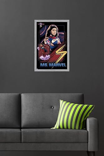 Miniatura 82 de Trends International Marvel The Marvels - Póster de pared de Ms. Marvel, 14.72 x 22.37 pulgadas, versión enmarcada en negro Versión con marco