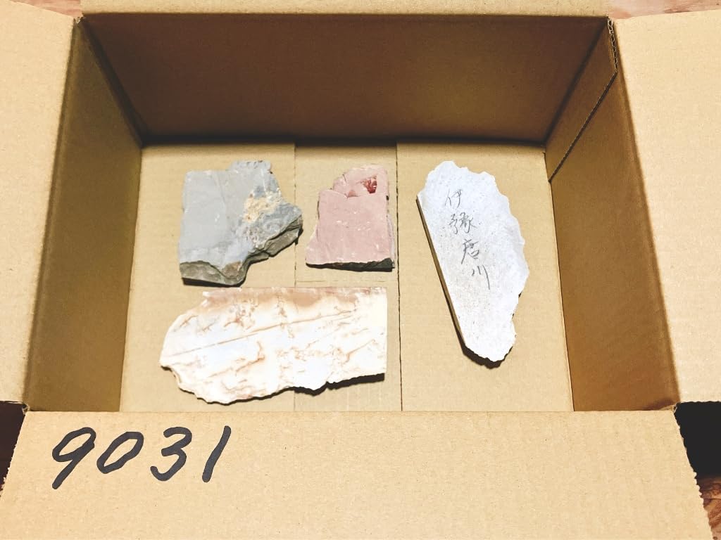 時代提げ物 面変絡繰根付 在銘 天然素材 高5.3cm幅3.5cm重37ｇ緻密彫 Amazon.co.jp: 天然砥石 正本山 山城銘砥右京区梅ケ畑菖蒲高山