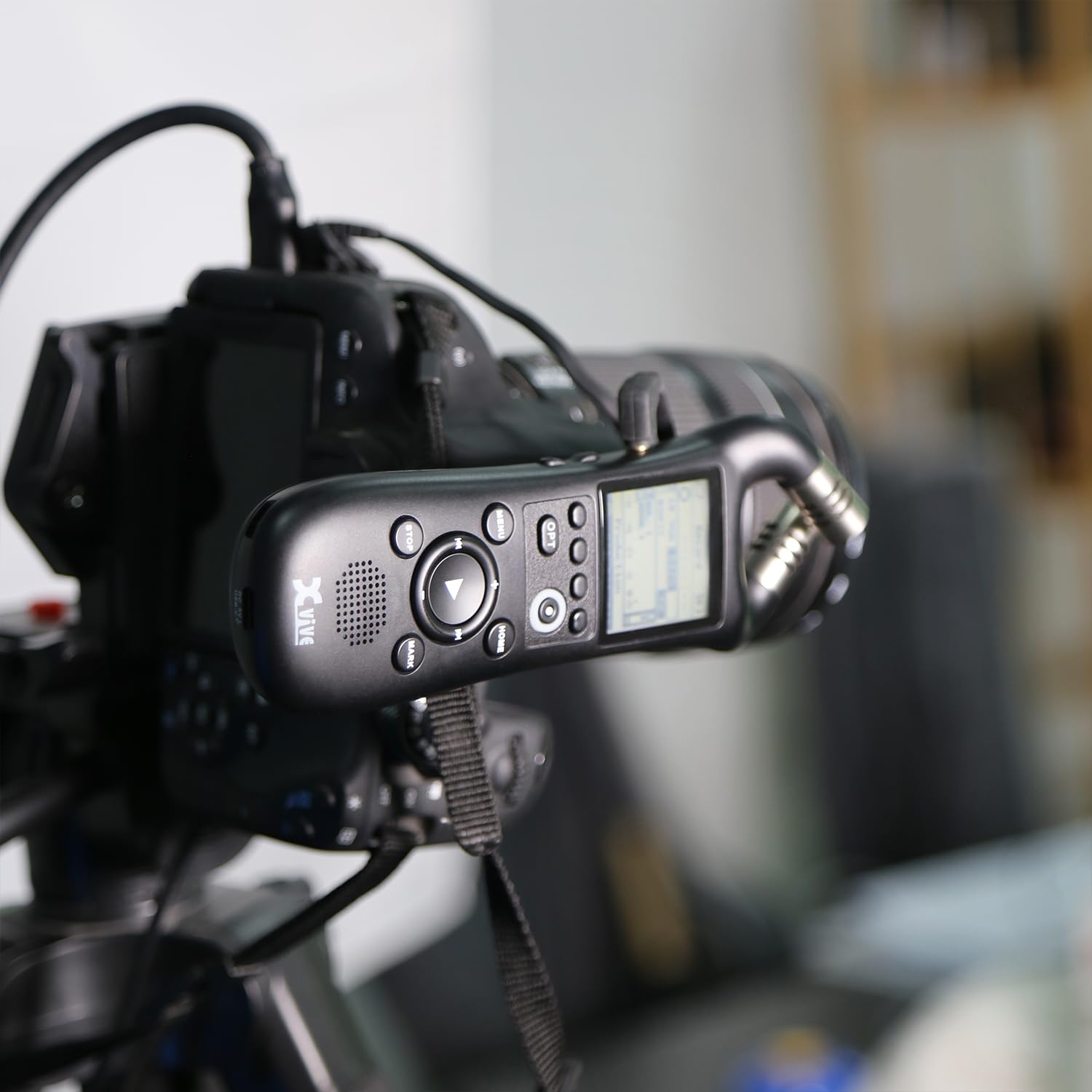 Xvive - XV1-R - Enregistreur numérique portatif avec microphones intégrés - enregistrement stéréo mono wav