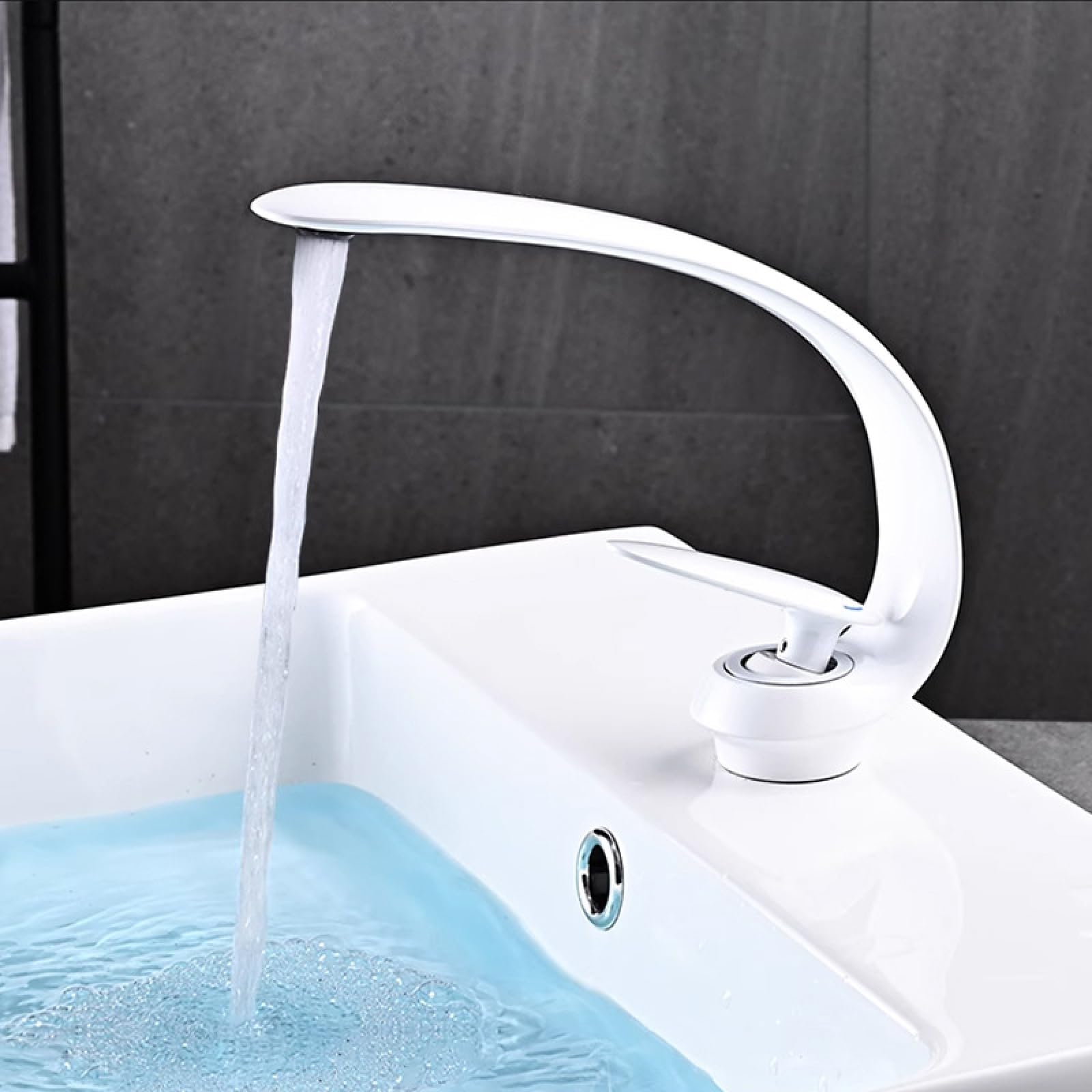 Robinet monotrou en laiton blanc et or design élégant pour vasque