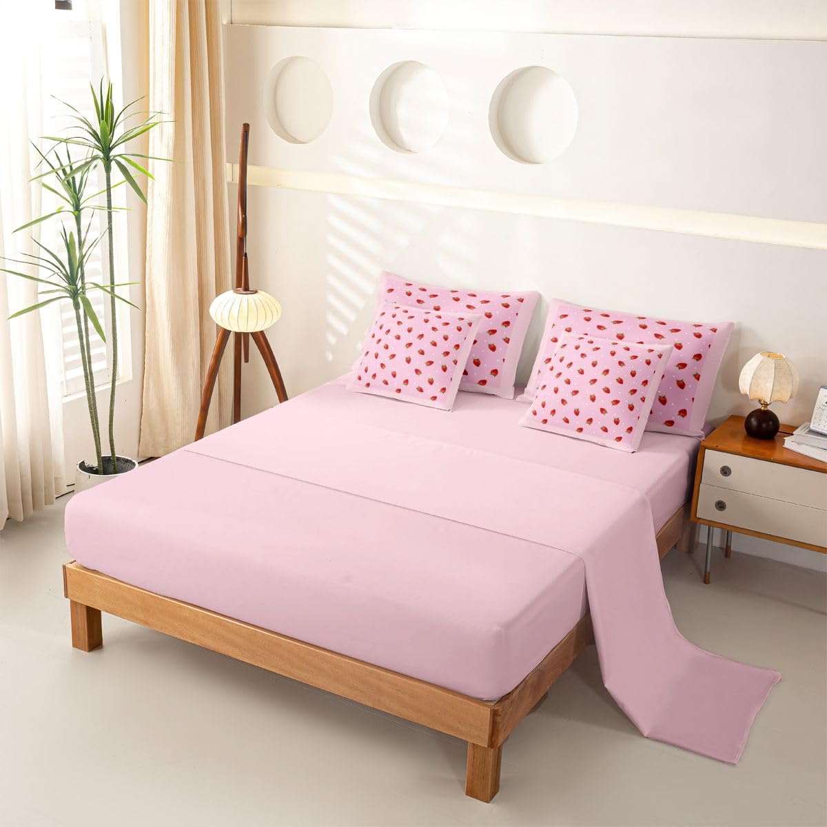 Loussiesd Juego de funda de edredón de 7 piezas con estampado de fresas kawaii, tamaño doble, juego de ropa de cama completo con funda de edredón, sábanas, fundas de almohada y fundas de cojín