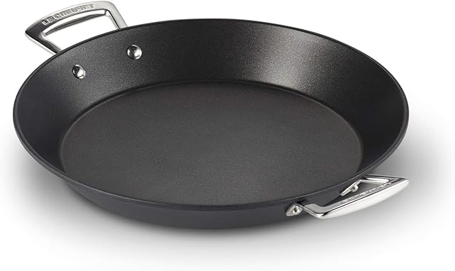 Le Creuset Toughened Non-Stick Paella Pan, 32 cm, Dark Gray