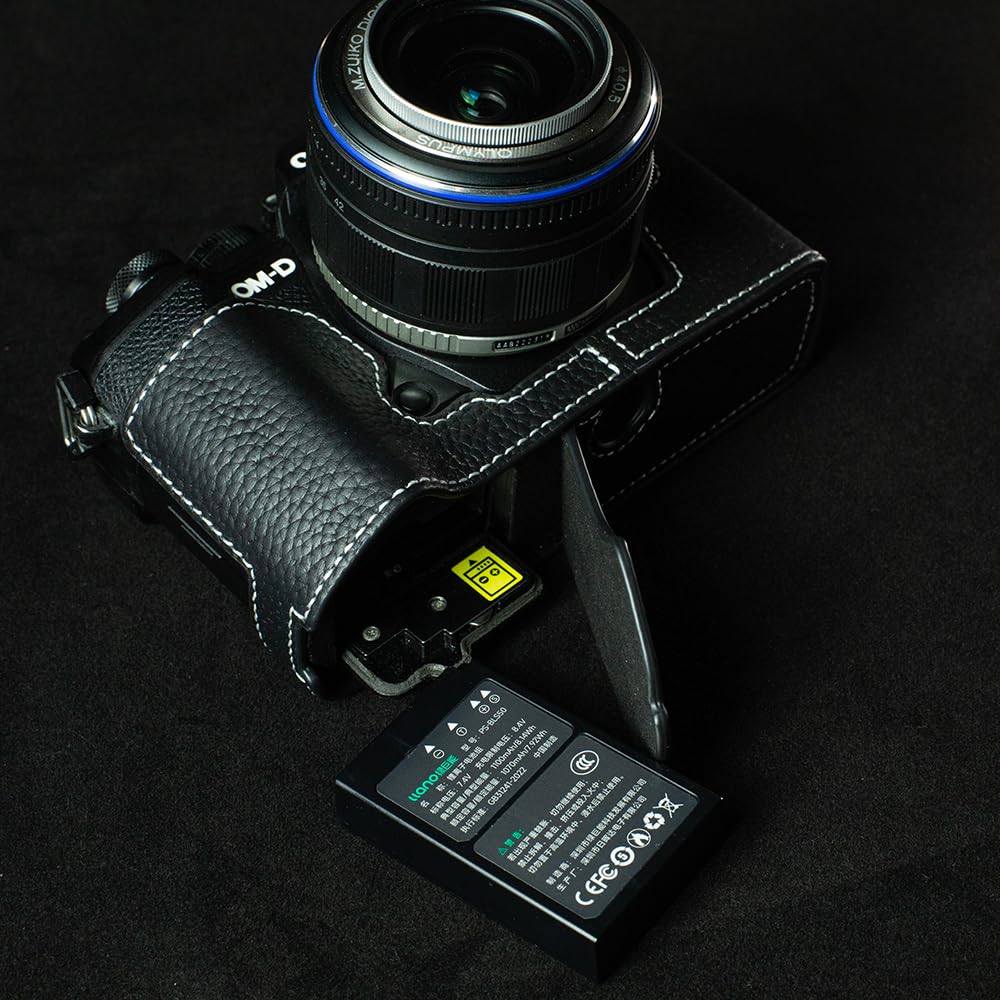 Amazon.co.jp: DBZZ 本革製ハーフケース, 黒色 for OLYMPUS OM-D E-M5