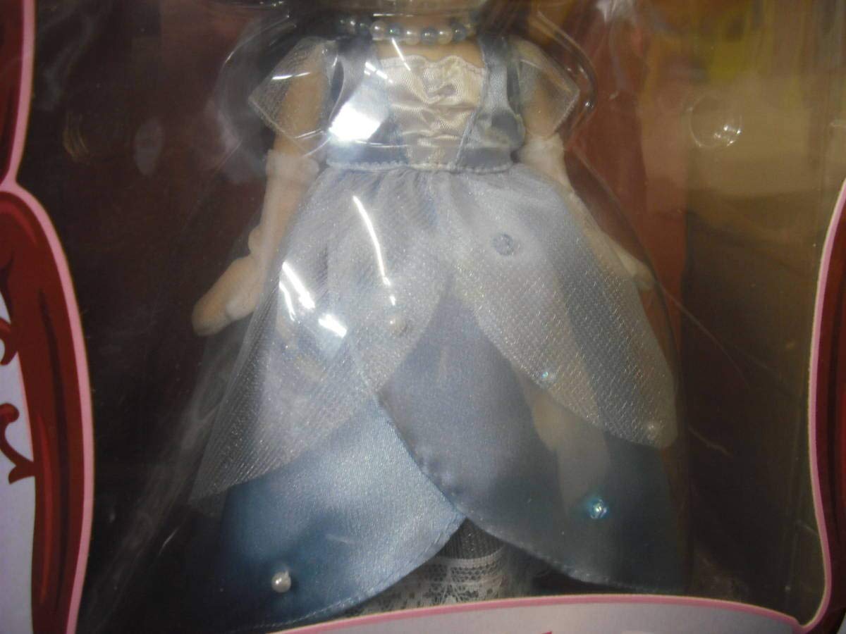 Amazon.co.jp: Rare Fujiya Peko-chan Cinderella Doll Peko-chan