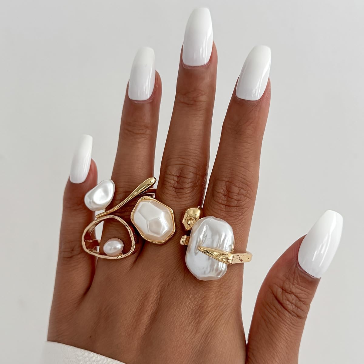 Chunky Gold Pearl Rings for Women Vintage Baroque Pearl Rings Set Open Stacking Pearls Ring Set Irregular Geometric Pearls Ring Boho Prom Costumes Fashion Jewelry Accessories - Image 2