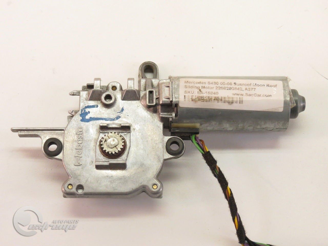MERCEDES-BENZ 2208203842 GENUINE OEM MOTOR