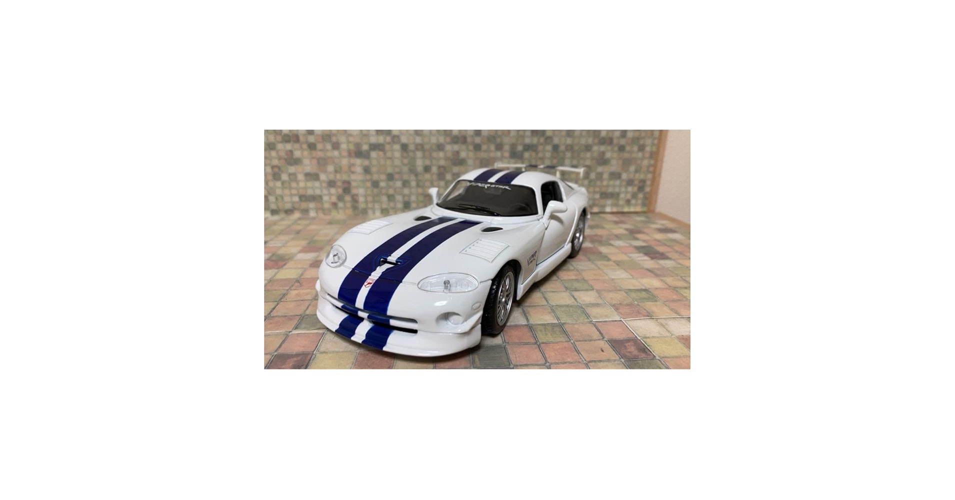ダッチ　バイパー　1/24マイスト ダイキャスト ダッチ バイパー 1/24マイスト ダイキャスト - メルカリ