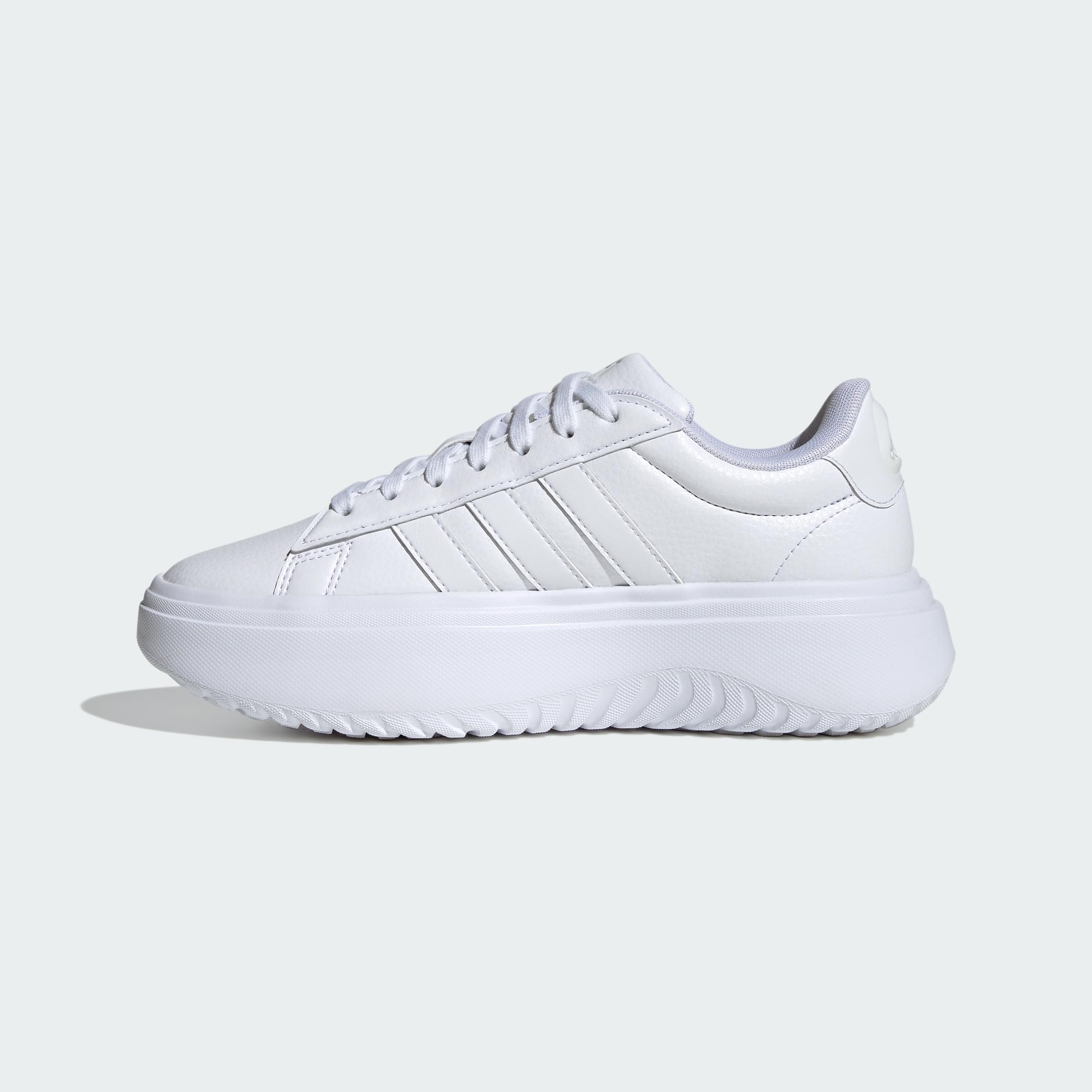 adidas Women's Chaussure compensée Grand Court