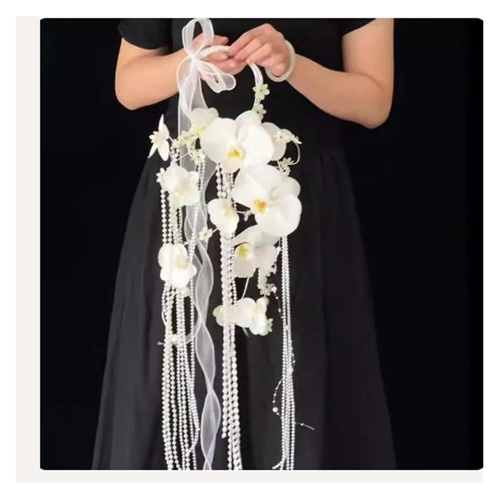 Gijmzy D Wedding Bouquets Golden Flower Holding Bride