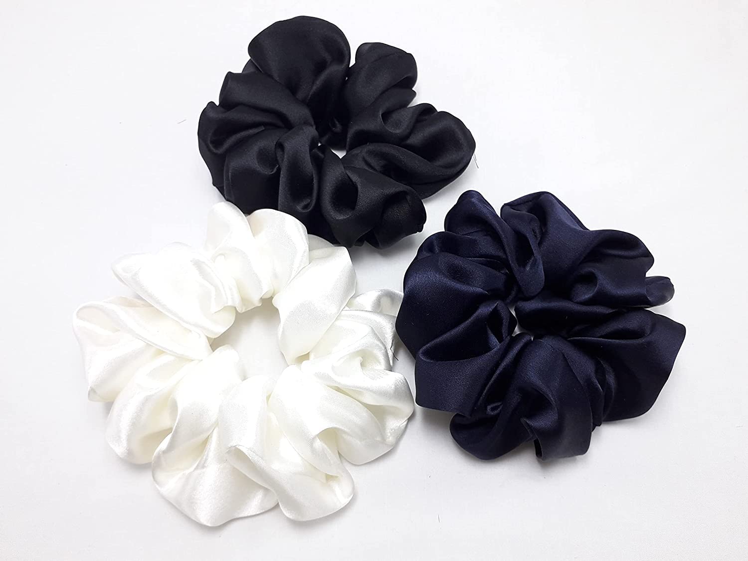 LIBEA Scrunchie for hair scrunchies satin silk combo satin scrunchie scrunchies set scrunchies for women Girls. Pack of 3 (Black,Off-White, Navy Blue)) Brand: Silver Moon (B0BFQPCT4F) Amazon Price History, Amazon Price Tracker