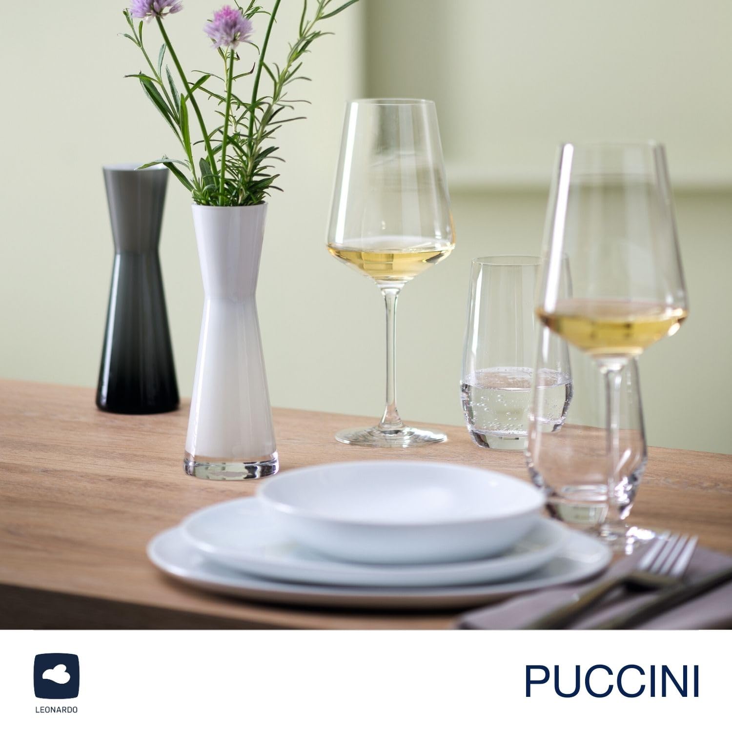 LEONARDO HOME Copas de vino blanco PUCCINI (juego de 6) con paño de pulido • Copas de vino resistentes a los arañazos (560 ml) • Apto para lavavajillas y duradero • Copas atemporales para vino blanco