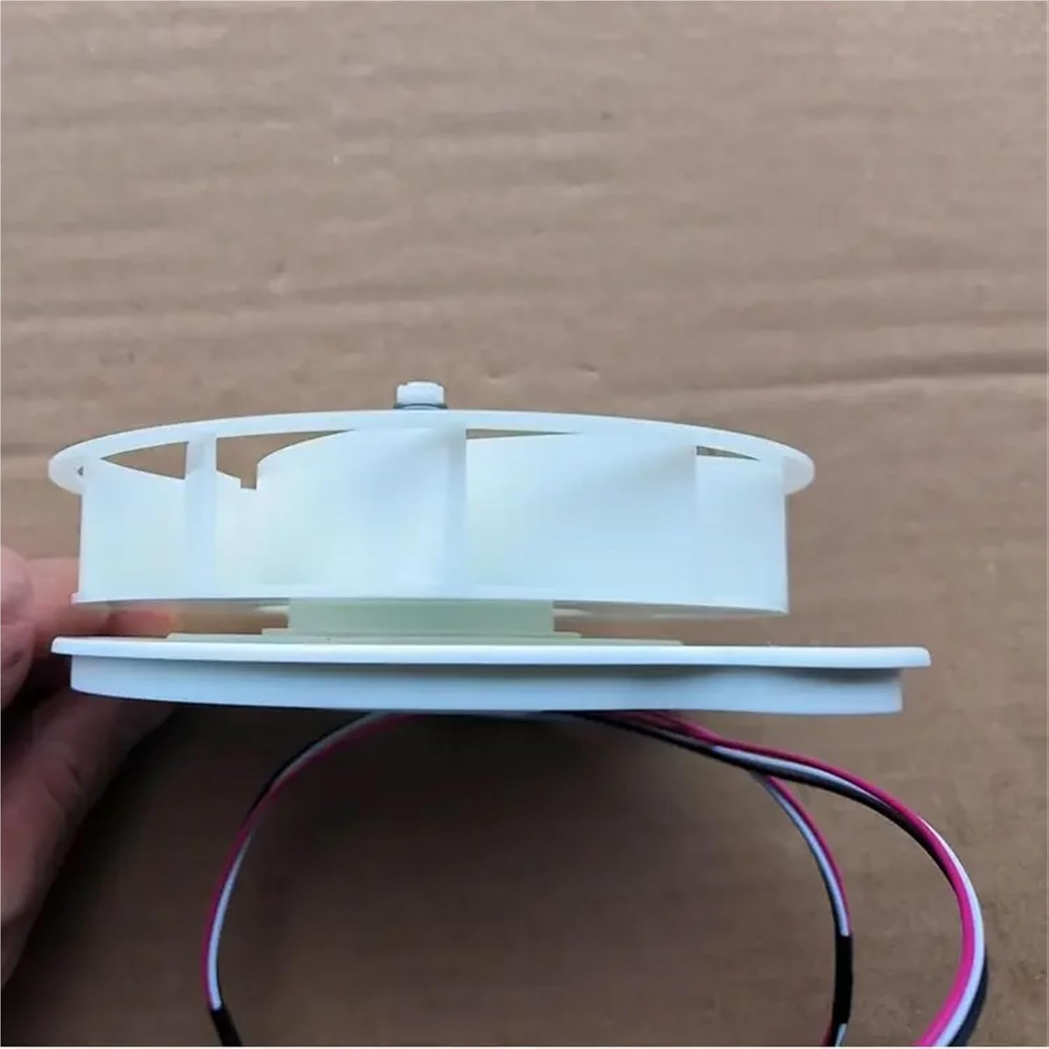 Refrigerator Motor ZWF-30-3 DC12v 2.5W Refrigeration Fan