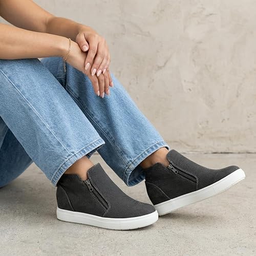 Miniatura 9 de CUSHIONAIRE - Tenis deportivos Hart Hidden de plataforma para mujer, disponibles en modelos más anchos