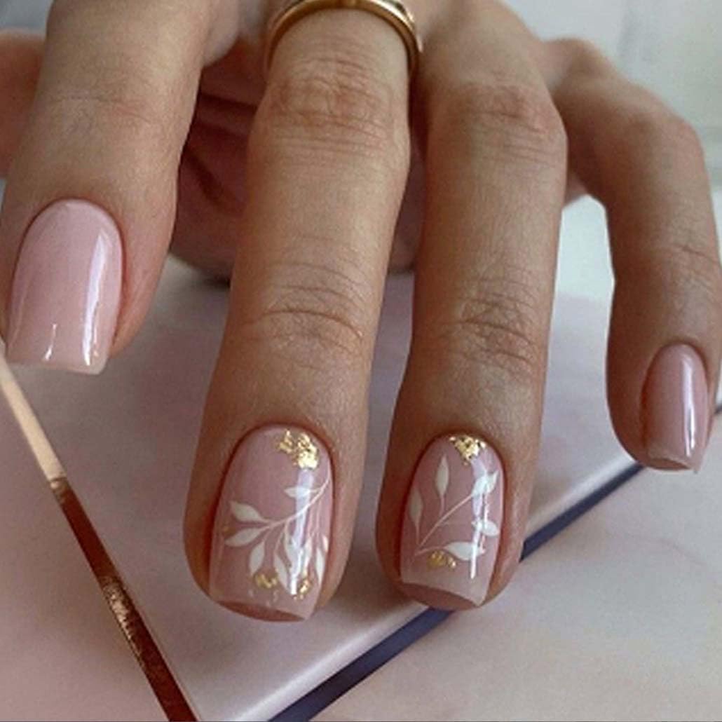 Foccna Short Press on Nails Pink Shining Stick on Nails Short Fake Nails Design Glossy Acrylic Nails for Women and Girls 24pcs